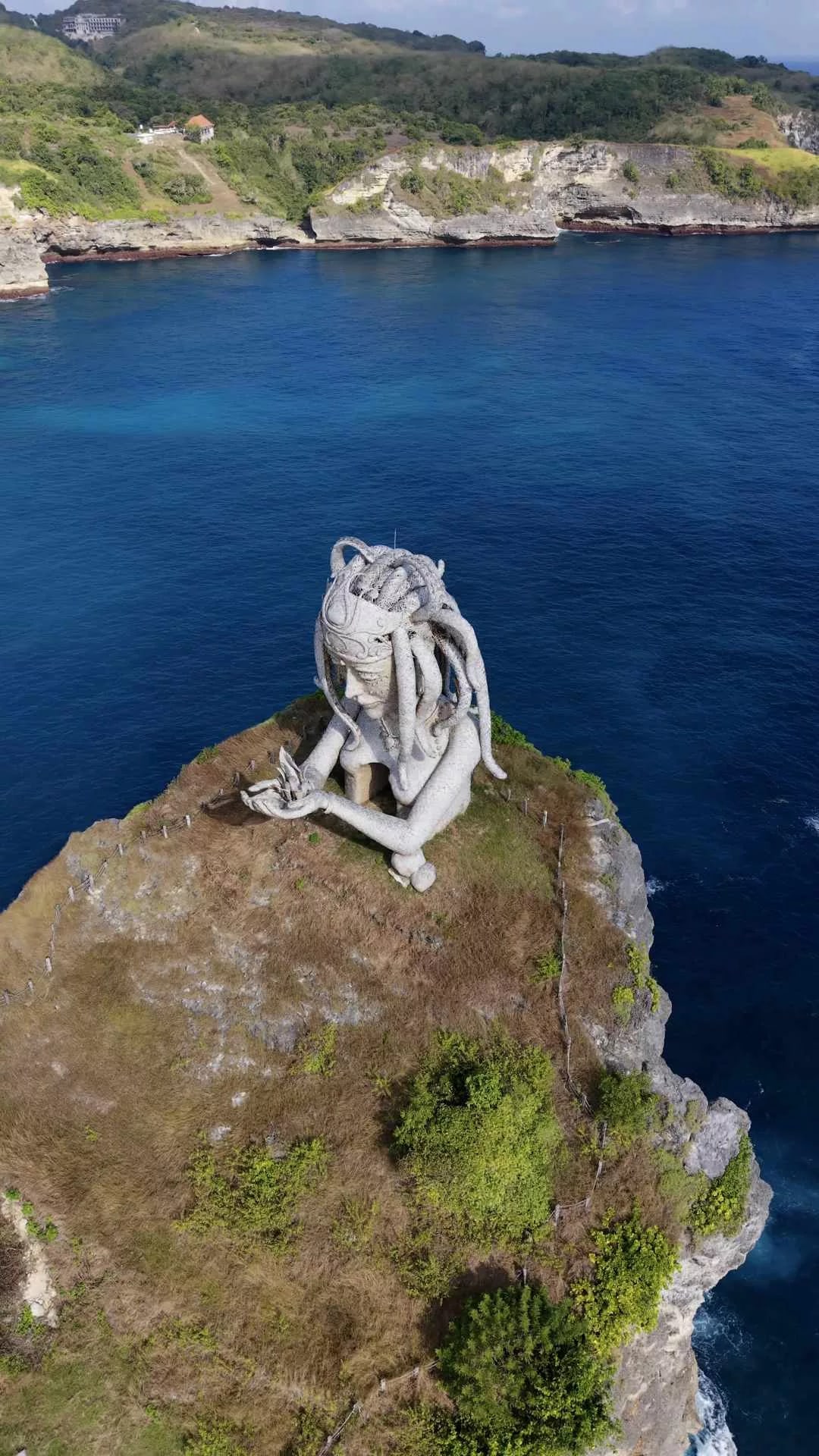Nusa Penida : raies manta, falaises et plages iconiques — 3